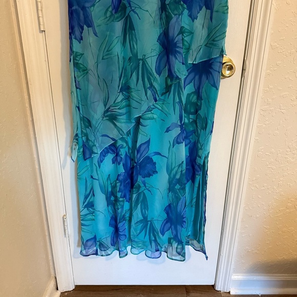 NWT Miss Dorby Blue Floral Print Sheer Overlay Formal Dress 18 - Picture 3 of 8